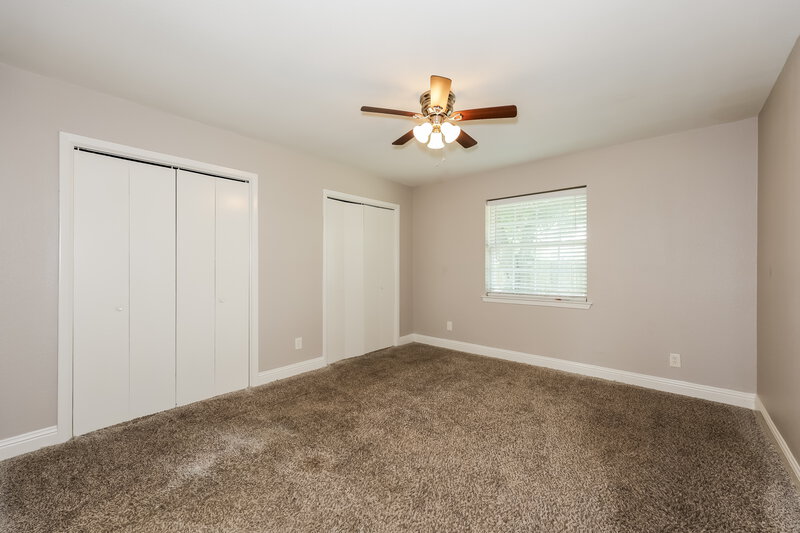 1,950/Mo, 1721 Steinburg Lane Fort Worth, TX 76134 Main Bedroom View