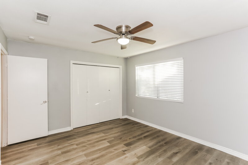 2,800/Mo, 1937 Bolingbroke Court Fort Worth, TX 76140 Main Bedroom View