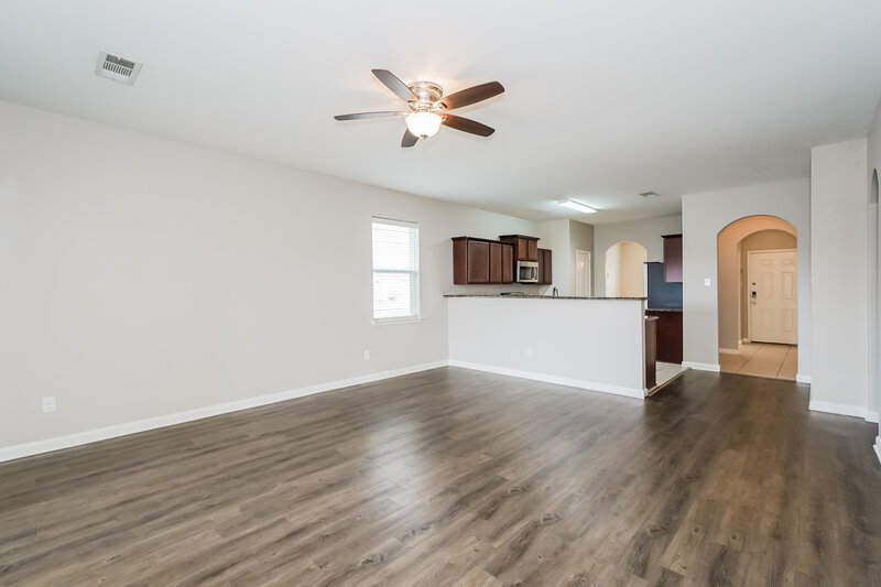 2,105/Mo, 6120 Chalk Hollow Drive Fort Worth, TX 76179 Living Room View 2