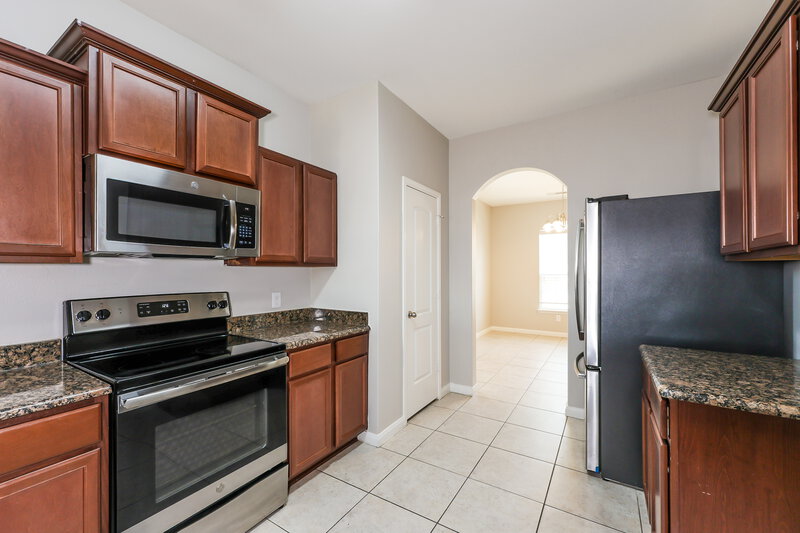 2,020/Mo, 6120 Chalk Hollow Drive Fort Worth, TX 76179 Kitchen View