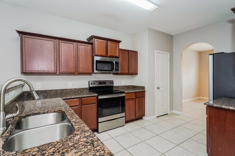 2,105/Mo, 6120 Chalk Hollow Drive Fort Worth, TX 76179 Kitchen View