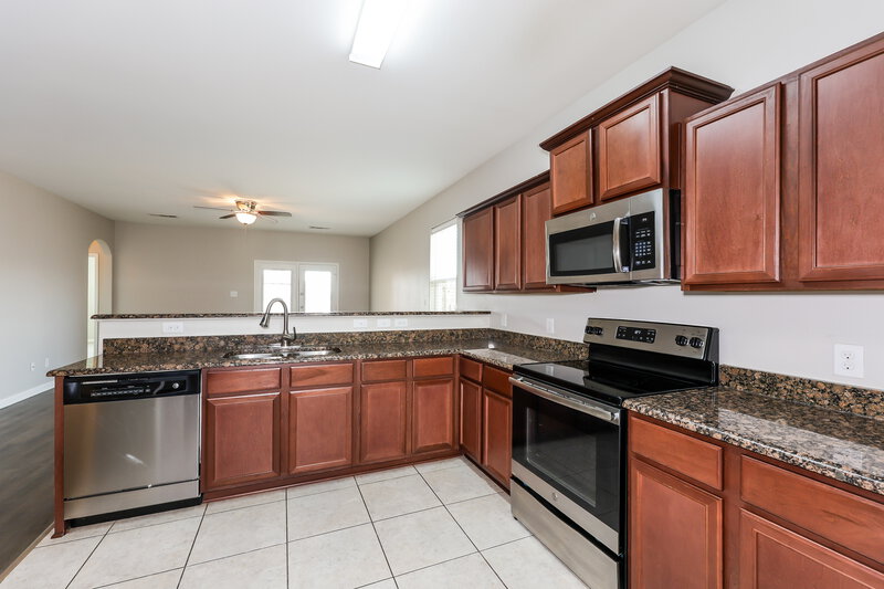 2,020/Mo, 6120 Chalk Hollow Drive Fort Worth, TX 76179 Kitchen View 3