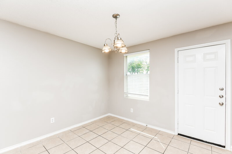 2,015/Mo, 1505 Queen Annes Drive Burleson, TX 76028 Dining Room View