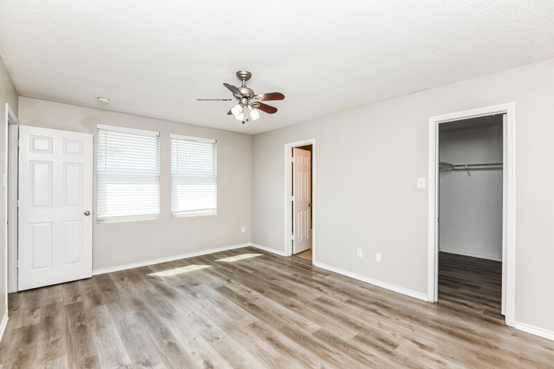 2,015/Mo, 1505 Queen Annes Drive Burleson, TX 76028 Main Bedroom View 2
