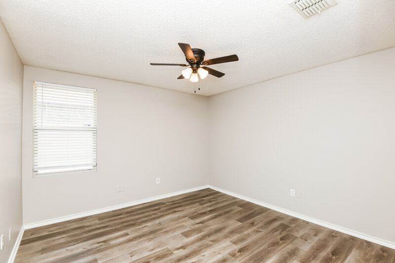 2,015/Mo, 1505 Queen Annes Drive Burleson, TX 76028 Bedroom View 3