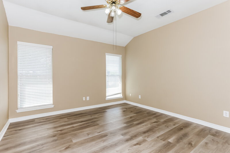 1,940/Mo, 2853 Saint Croix Avenue Lancaster, TX 75146 Main Bedroom View