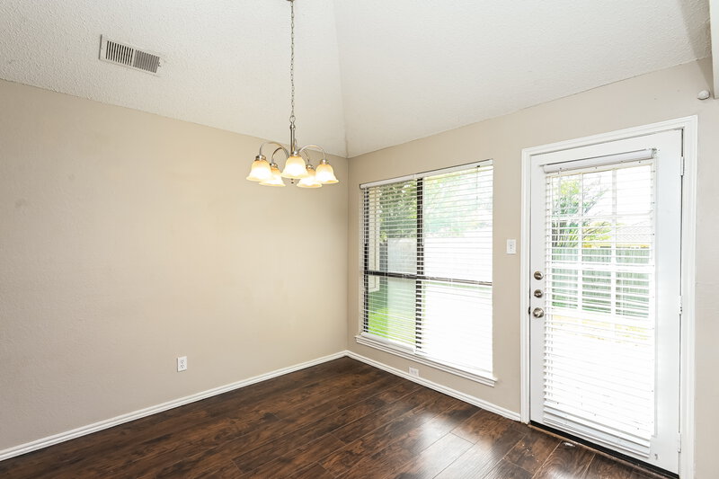 1,995/Mo, 3309 Country Creek Lane Fort Worth, TX 76123 Dining Room View