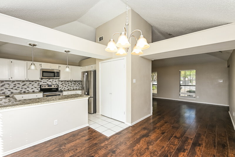 1,995/Mo, 3309 Country Creek Lane Fort Worth, TX 76123 Dining Room View 2