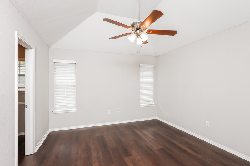 2,165/Mo, 3333 N Bell Avenue Denton, TX 76207 Main Bedroom View