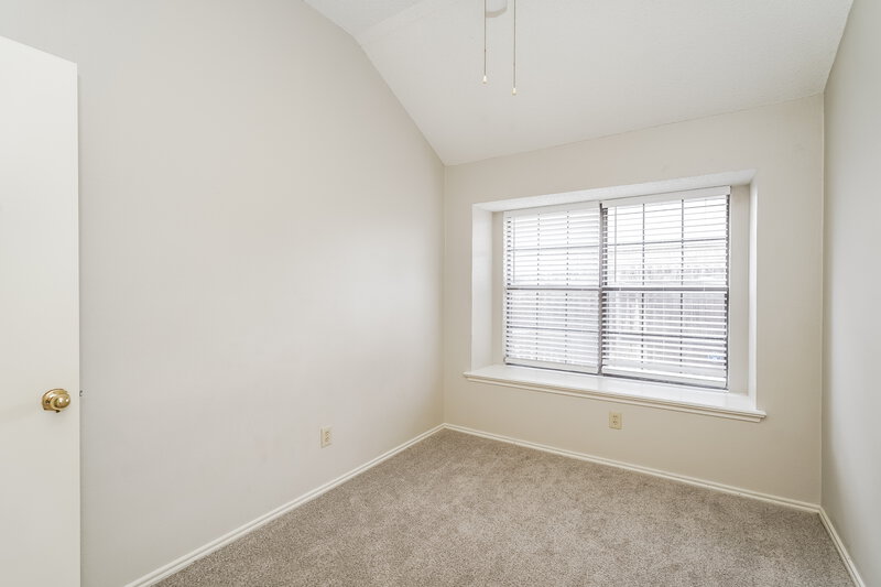 1,995/Mo, 2506 Arapaho Drive Arlington, TX 76018 Bedroom View 2