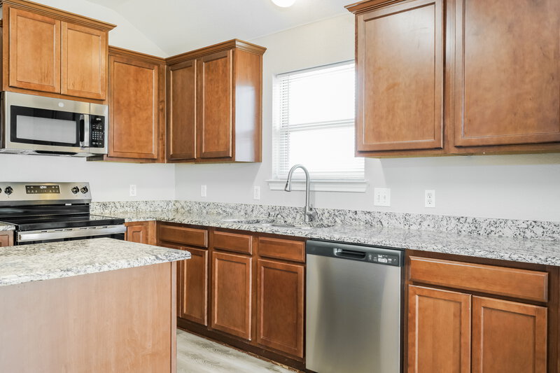 2,310/Mo, 632 Rain Lily Drive Desoto, TX 75115 Kitchen View 2