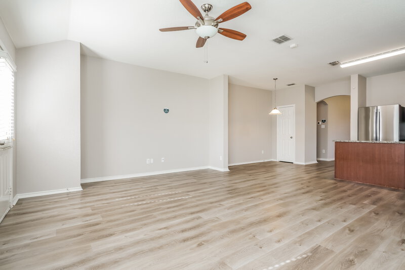 2,310/Mo, 632 Rain Lily Drive Desoto, TX 75115 Family Room View 2