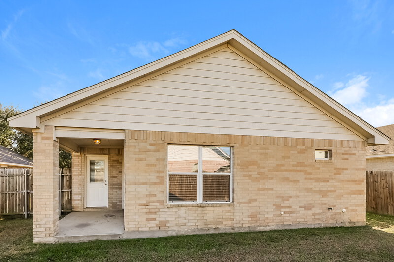 1,770/Mo, 1148 Browntop St Crowley, TX 76036 Rear View 2