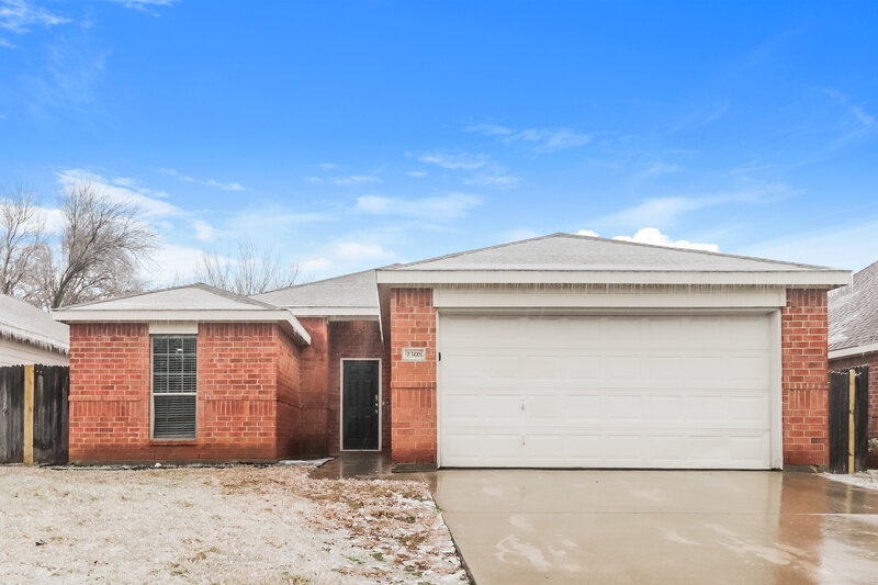 1,980/Mo, 9308 Cynthia Ct Fort Worth, TX 76140 External View