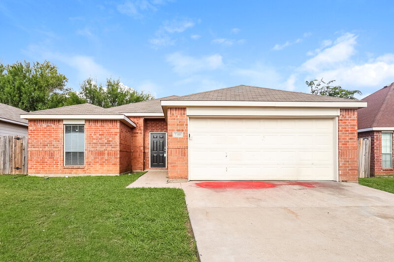 1,890/Mo, 9308 Cynthia Ct Fort Worth, TX 76140 External View