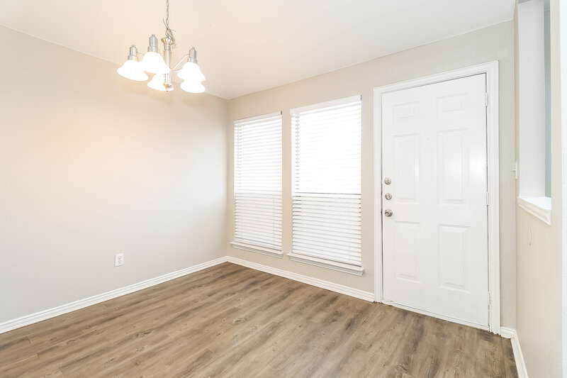 1,890/Mo, 9308 Cynthia Ct Fort Worth, TX 76140 Dining Room View