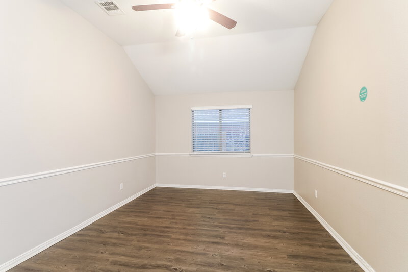 2,190/Mo, 9308 Cynthia Ct Fort Worth, TX 76140 Family Room View