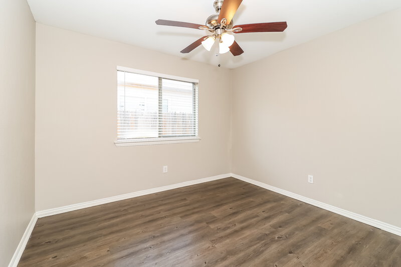 1,890/Mo, 9308 Cynthia Ct Fort Worth, TX 76140 Bedroom View 2