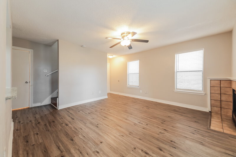 1,815/Mo, 402 Dawn Drive Duncanville, TX 75137 Misc View 4