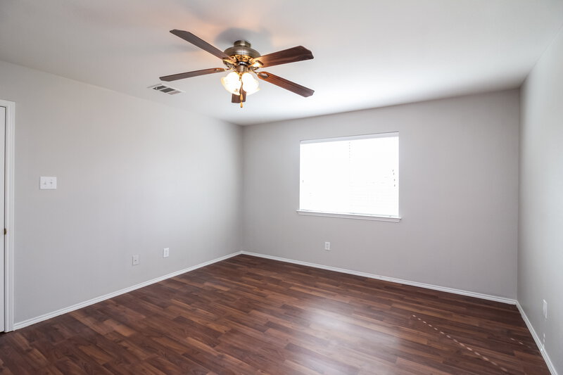 2,135/Mo, 240 Amherst Drive Forney, TX 75126 Master Bedroom View