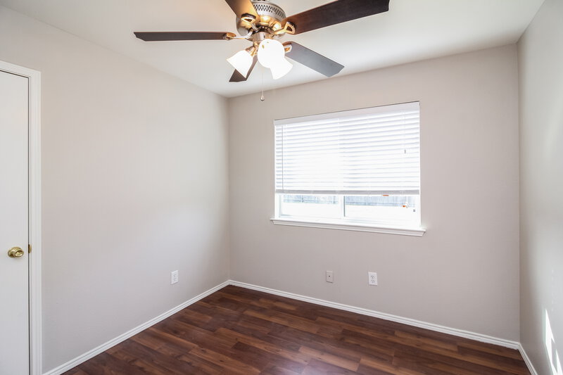 2,135/Mo, 240 Amherst Drive Forney, TX 75126 Bedroom View