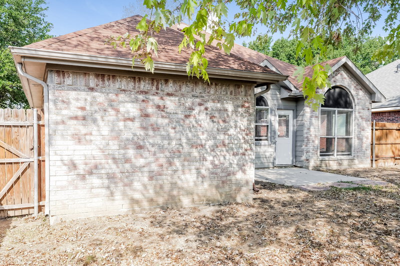 2,050/Mo, 7608 Honeybee Lane Fort Worth, TX 76137 Rear View 2