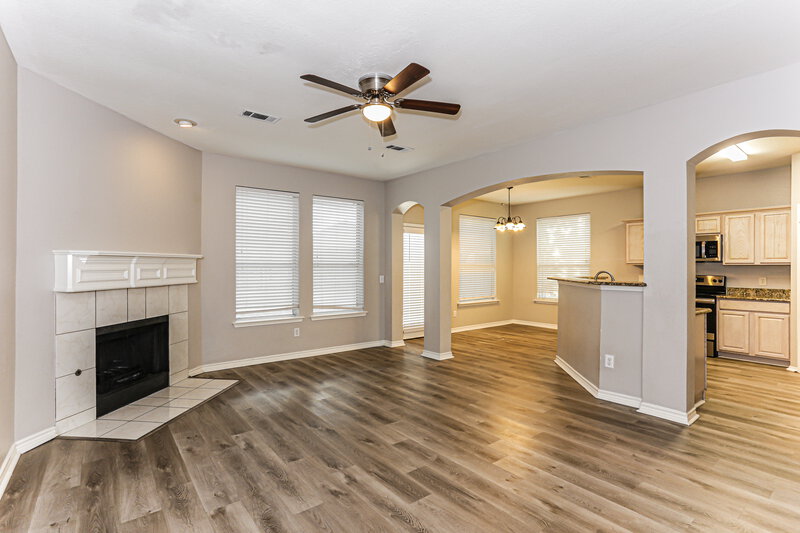2,565/Mo, 1630 Redwood Drive Corinth, TX 76210 Living Room View