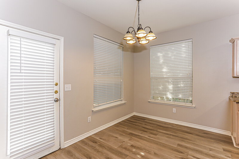 2,565/Mo, 1630 Redwood Drive Corinth, TX 76210 Dining Room View