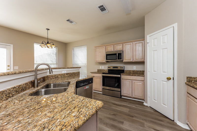 2,775/Mo, 1630 Redwood Drive Corinth, TX 76210 Kitchen View