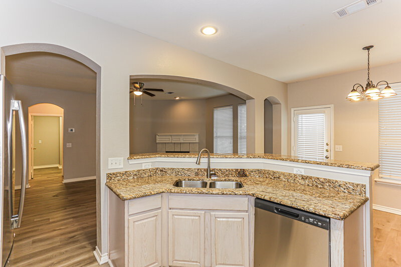 2,565/Mo, 1630 Redwood Drive Corinth, TX 76210 Kitchen View 2