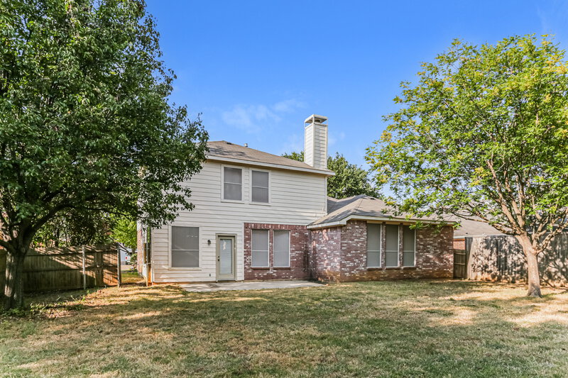 2,565/Mo, 1630 Redwood Drive Corinth, TX 76210 Rear View