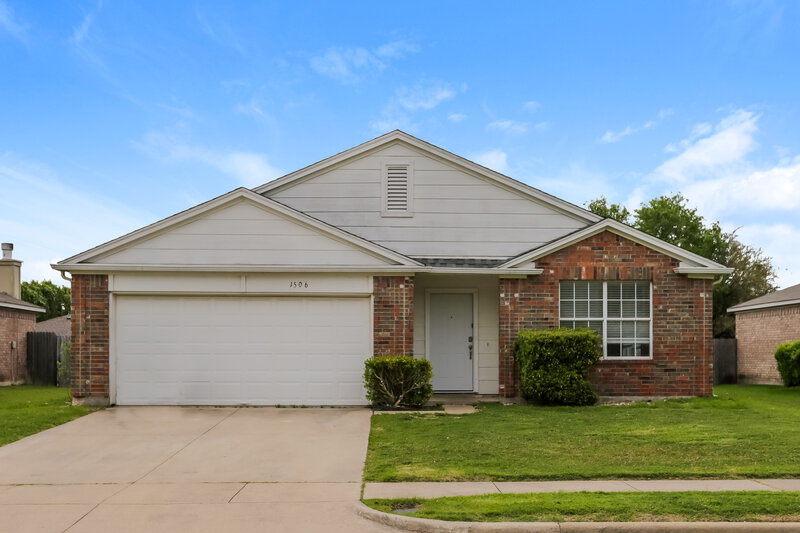 2,155/Mo, 1506 Clemson Drive Glenn Heights, TX 75154 External View