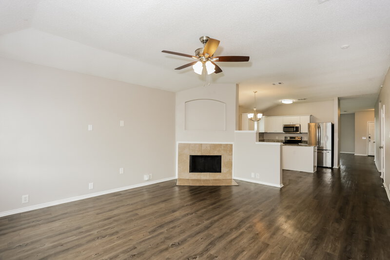 2,320/Mo, 1506 Clemson Drive Glenn Heights, TX 75154 Living Room View