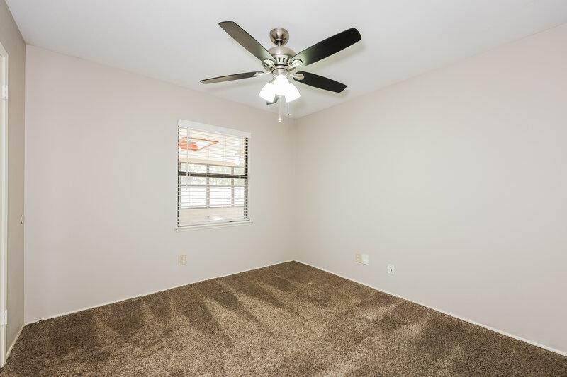 1,725/Mo, 4221 Sweetgum Way Fort Worth, TX 76133 Bedroom View 2