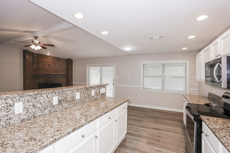 2,095/Mo, 3924 Windflower Lane Fort Worth, TX 76137 Kitchen View 3