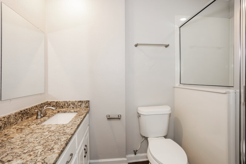 2,095/Mo, 3924 Windflower Lane Fort Worth, TX 76137 Main Bathroom View 2