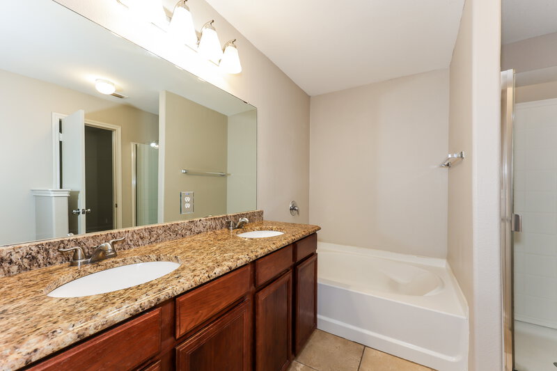 1,900/Mo, 1917 Indian Lilac Drive Lancaster, TX 75146 Main Bedroom View 3