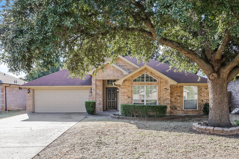 2,110/Mo, 3805 Ashley Ln Fort Worth, TX 76123 External View