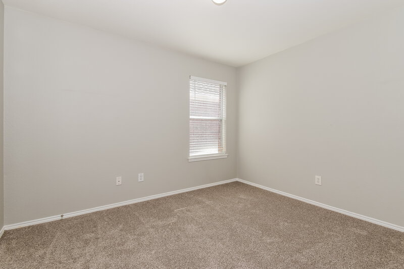 1,840/Mo, 910 Bowie Dr Lavon, TX 75166 Bedroom View 2