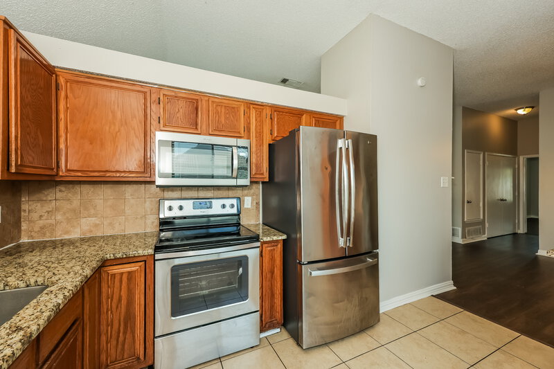 2,245/Mo, 1115 Colbert Lane Duncanville, TX 75137 Kitchen View 2