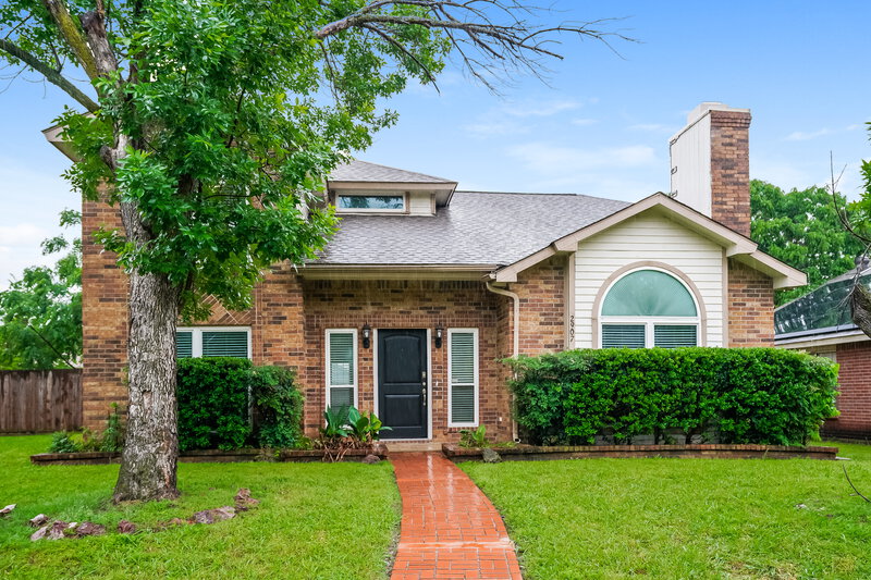 2,550/Mo, 2907 Stinwick Lane Grand Prairie, TX 75052 External View