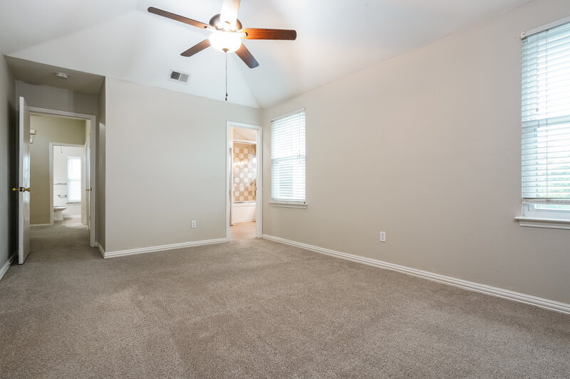 2,550/Mo, 2907 Stinwick Lane Grand Prairie, TX 75052 Main Bedroom View 2