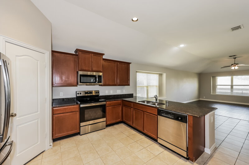 2,430/Mo, 4929 Lemon Grove Drive Fort Worth, TX 76135 Kitchen View 3