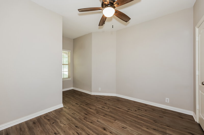 2,430/Mo, 4929 Lemon Grove Drive Fort Worth, TX 76135 Bedroom View 3