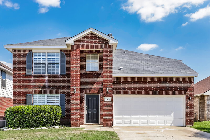 2,735/Mo, 7316 Moon Ridge Court Fort Worth, TX 76133 External View