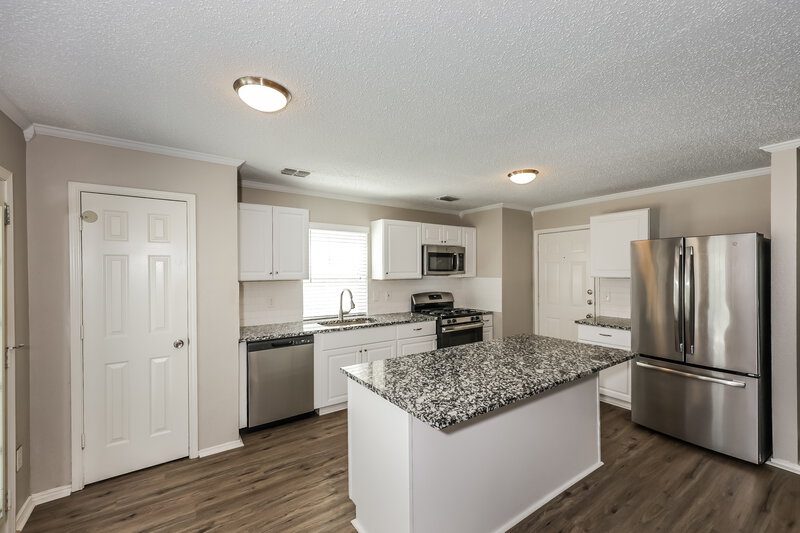 2,735/Mo, 7316 Moon Ridge Court Fort Worth, TX 76133 Kitchen View
