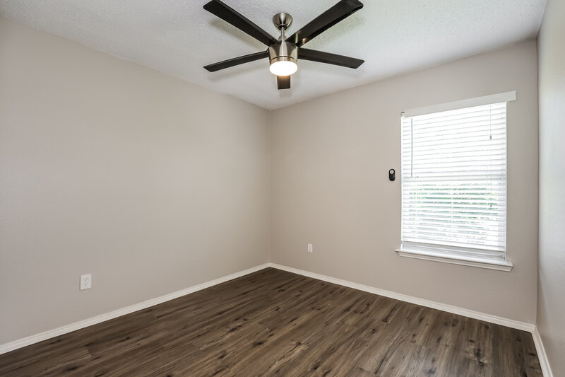 2,735/Mo, 7316 Moon Ridge Court Fort Worth, TX 76133 Bedroom View