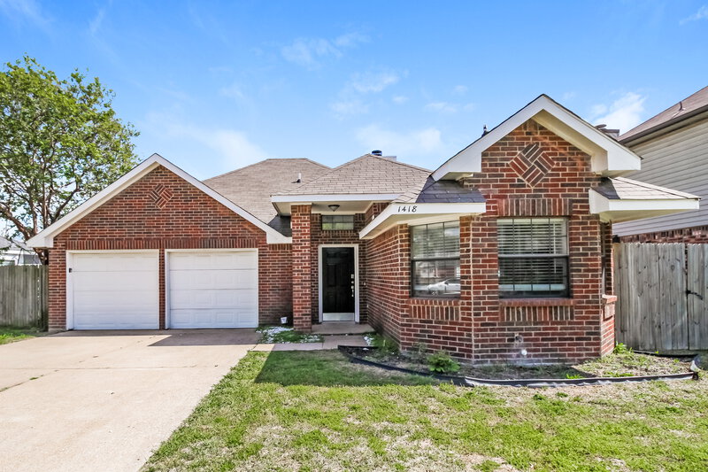 2,235/Mo, 1418 Ardmore Dr Arlington, TX 76018 External View