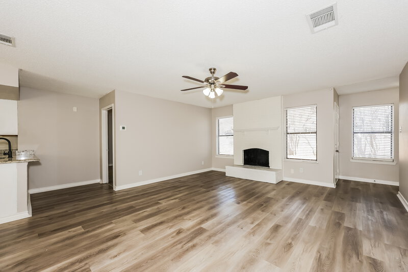 1,905/Mo, 3713 Longstraw Drive Fort Worth, TX 76137 Living Room View
