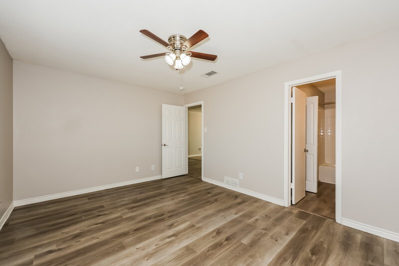 1,905/Mo, 3713 Longstraw Drive Fort Worth, TX 76137 Main Bedroom View 2